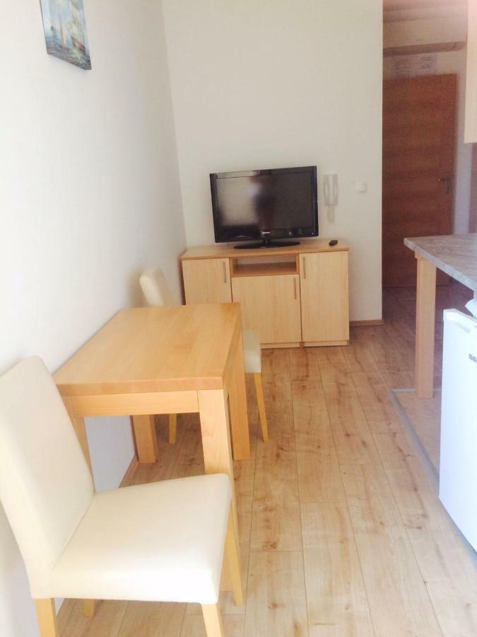 Apartmani "Grgic" Omiš Екстериор снимка