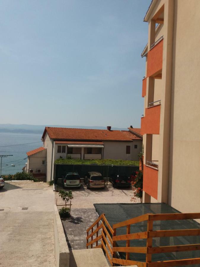 Apartmani "Grgic" Omiš Екстериор снимка